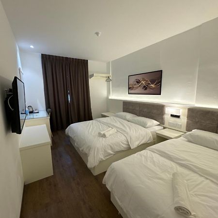52 The Grace Hotel Muar Eksteriør bilde