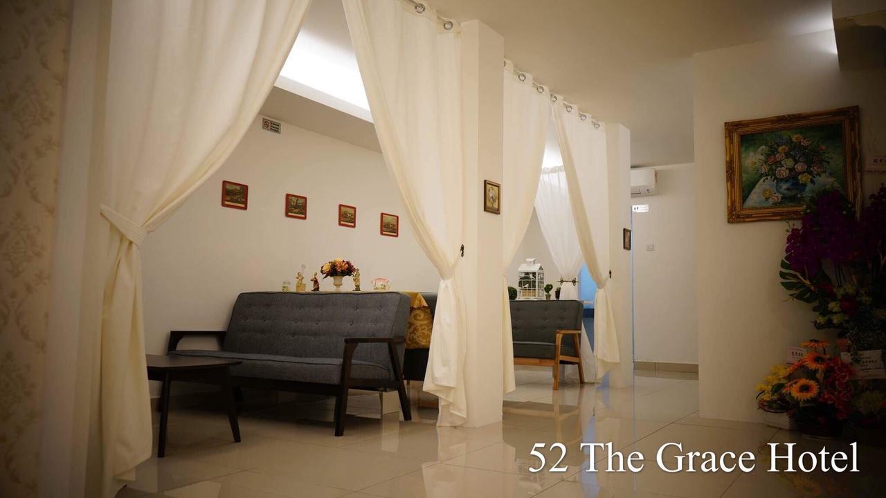 52 The Grace Hotel Muar Eksteriør bilde