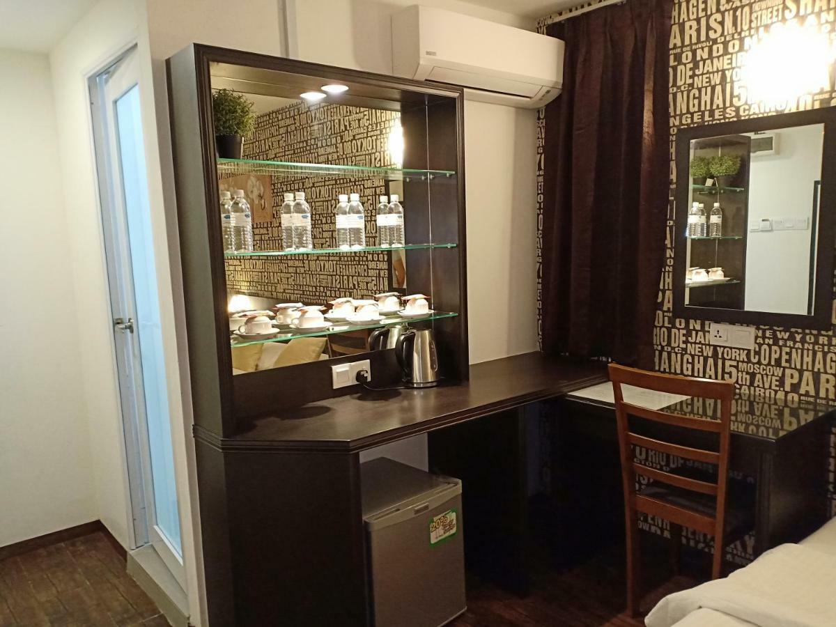 52 The Grace Hotel Muar Eksteriør bilde